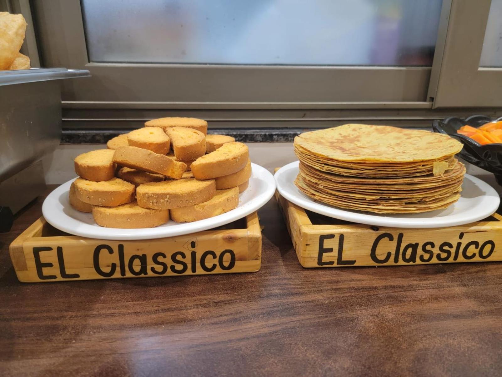 Hotel El Classico 라즈콧 외부 사진